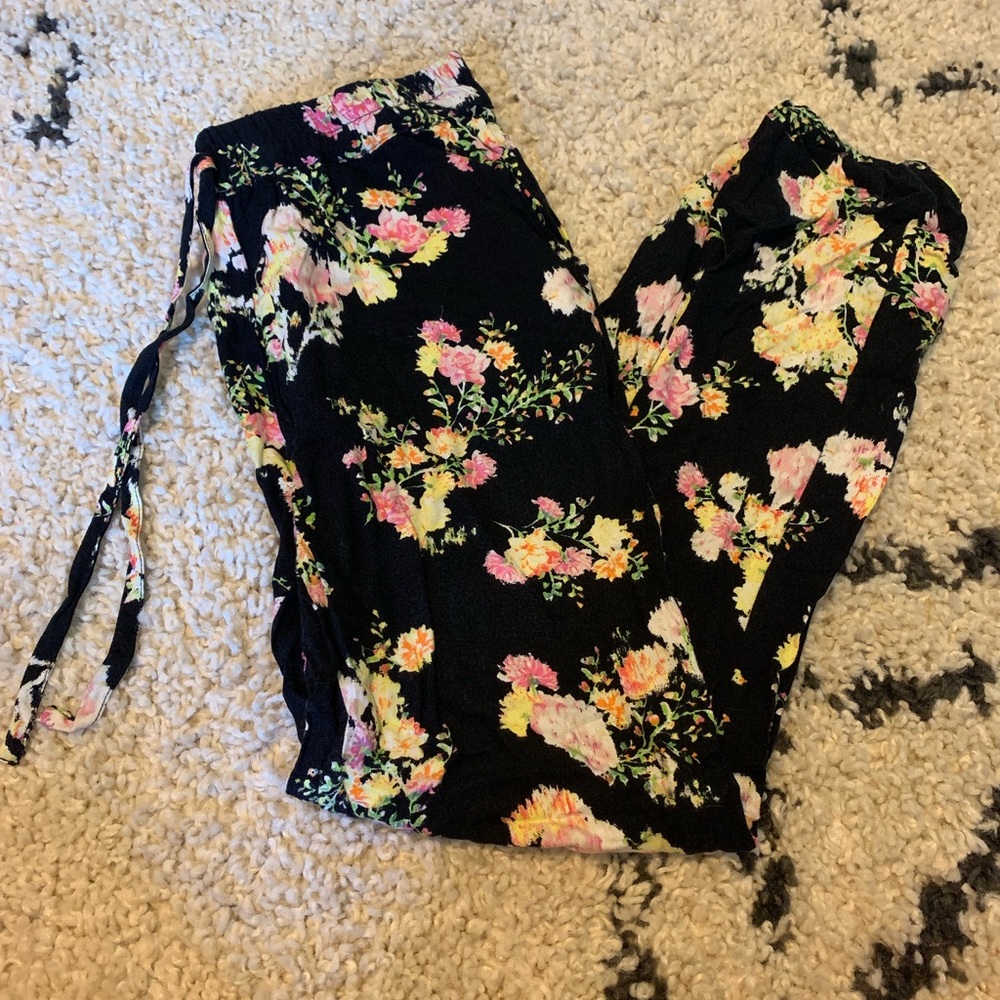 Drawstring Floral Bottoms